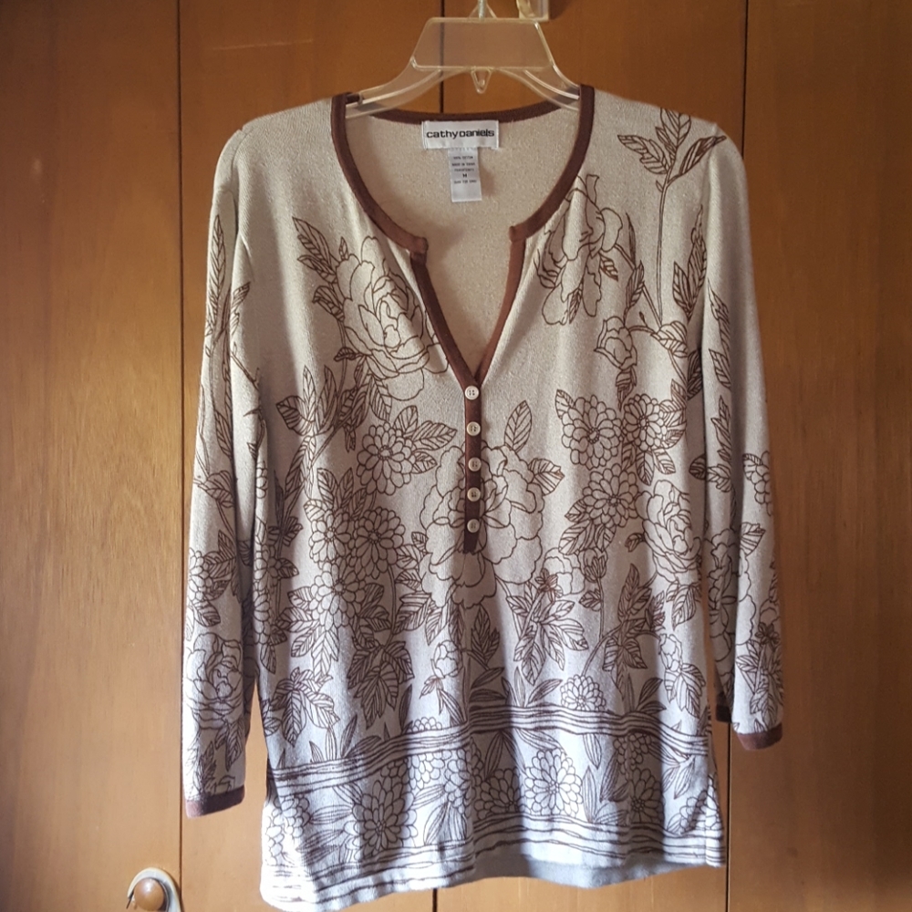 Cathy Daniels lightweight sweater, sz M, nice
